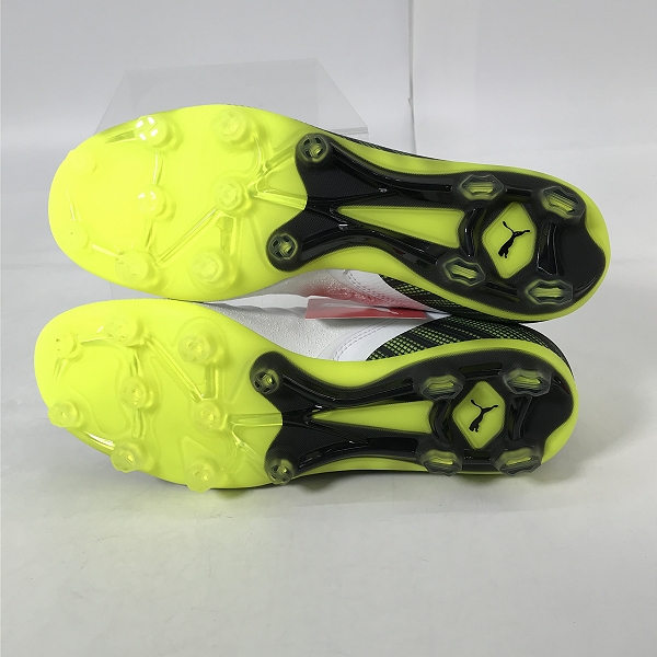 実際に弊社で買取させて頂いた【未使用】PUMA/プーマ ワン 5.1 HG サッカースパイク/105616 02/26の画像 2枚目