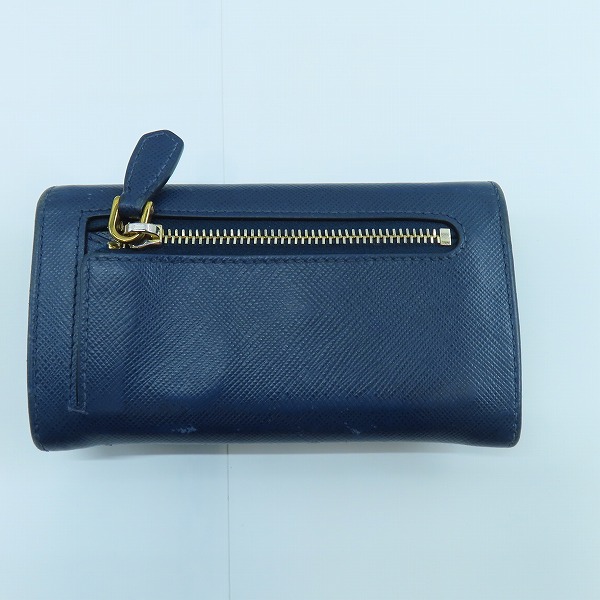 実際に弊社で買取させて頂いたPRADA/プラダ サフィアーノ チェーン付き ミニウォレット 財布 1MC015の画像 1枚目