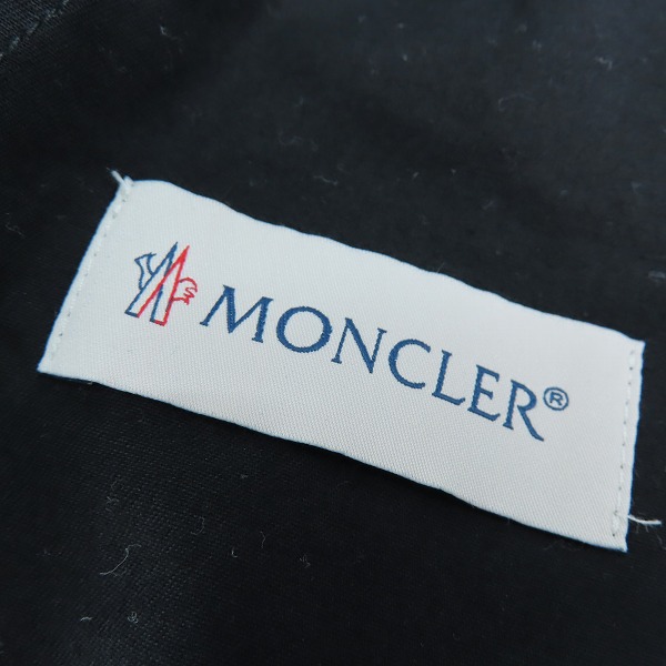 実際に弊社で買取させて頂いた【JPタグ】MONCLER/モンクレール ナイロン ジョガー パンツ F10912A71000 53791/48の画像 2枚目