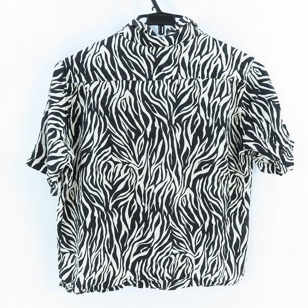 実際に弊社で買取させて頂いたCELINE/セリーヌ ゼブラ柄 オープンカラー 半袖 ハワイアンシャツ 2C036843H/38の画像 1枚目