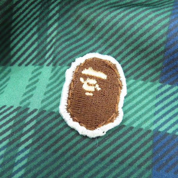 実際に弊社で買取させて頂いたA BATHING APE/アベイシングエイプ チェック柄 ジップアップパーカー/ジャケット グリーン/Lの画像 5枚目