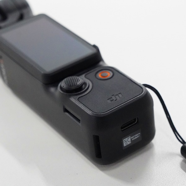 実際に弊社で買取させて頂いたDJI/ディージェイアイ OSMO POCKET 3 3軸 メカニカル ジンバルカメラ 動作確認済みの画像 6枚目