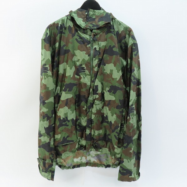 実際に弊社で買取させて頂いた【JPタグ】LOUIS VUITTON/ルイヴィトン カモフラ柄 ウィンドブレーカー フーディジャケット RM202M XCO HJB08W/52