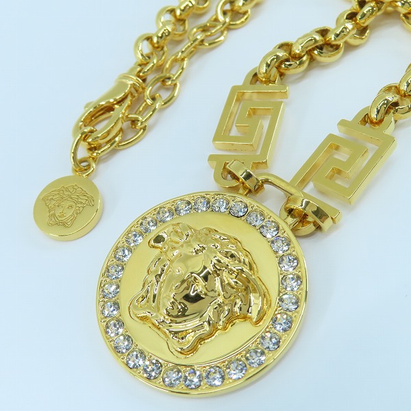 実際に弊社で買取させて頂いたVersace/ヴェルサーチ クリスタル ラ メドゥーサ グレカ ネックレス DG1E009-DJMX