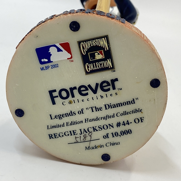 実際に弊社で買取させて頂いたForever Collectibles Legends of the Park ニューヨークヤンキース REGGIE JACKSON/レジー・ジャクソン フィギュアの画像 3枚目