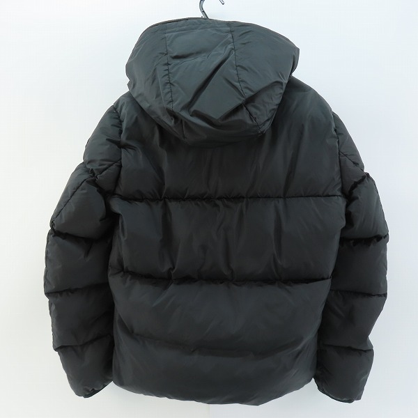 実際に弊社で買取させて頂いた【JPタグ】MONCLER/モンクレール 19AW MONTCLA GIUBBOTTO/モンクラー ダウンジャケット E20914194385 C0300/2の画像 1枚目