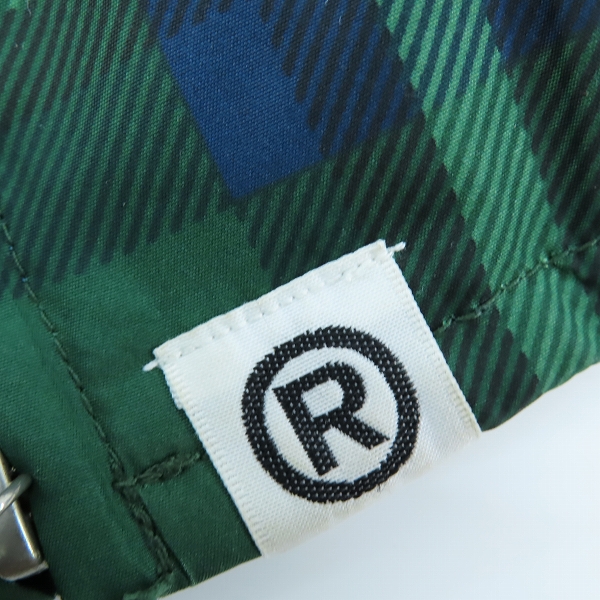 実際に弊社で買取させて頂いたA BATHING APE/アベイシングエイプ チェック柄 ジップアップパーカー/ジャケット グリーン/Lの画像 4枚目