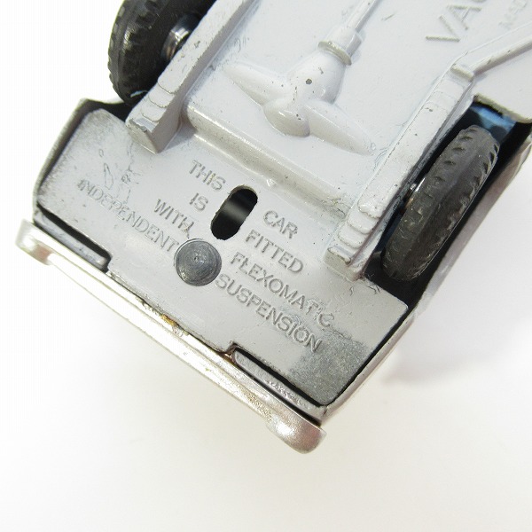 実際に弊社で買取させて頂いたTri-ang SPOT-ON/スポットオン 1/42 VAUXHALL CRESTA/ボクスホール クレスタ No.165 ミニカーの画像 6枚目