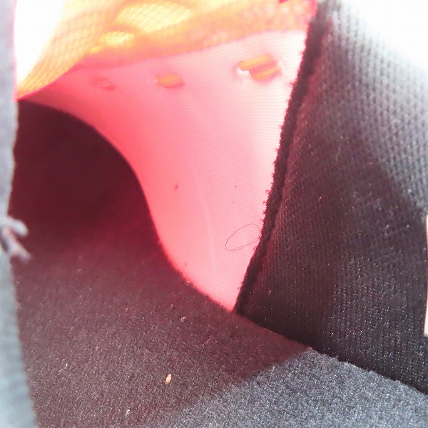 実際に弊社で買取させて頂いたPUMA/プーマ フューチャー 7 プレイ TT/サッカートレーニングシューズ/107726-03 28.5の画像 6枚目