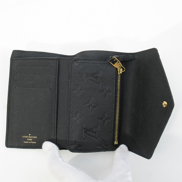 実際に弊社で買取させて頂いたLOUIS VUITTON/ルイヴィトン モノグラム アンプラント 三つ折り財布 ウォレット ブラックの画像 3枚目
