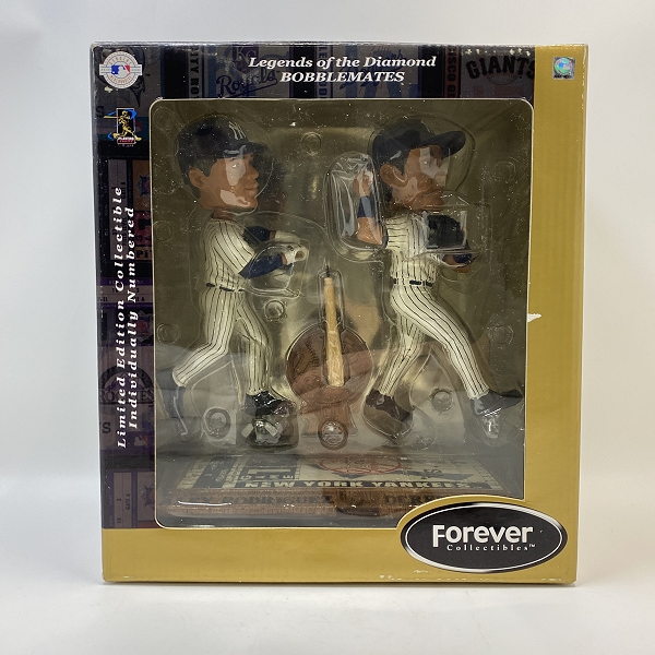実際に弊社で買取させて頂いたForever Legends of the Diamond BOBBLEMATES ニューヨークヤンキース ALEX RODRIGUEZ/DEREK JETER フィギュア