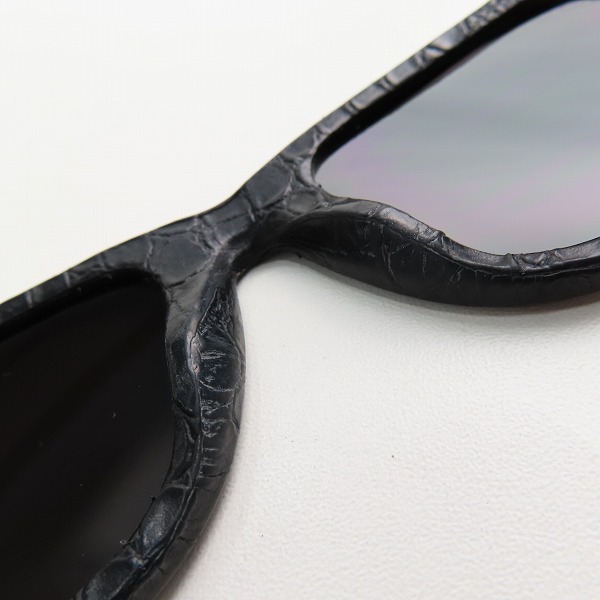 実際に弊社で買取させて頂いたSAINT LAURENT/サンローラン レザー サングラス SL51 027の画像 3枚目