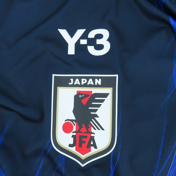実際に弊社で買取させて頂いた(1)【未使用】Y-3/ワイスリー ヨウジヤマモト×アディダス サッカー日本代表 2024 ホーム レプリカ ユニフォーム IU0964/2XLの画像 6枚目