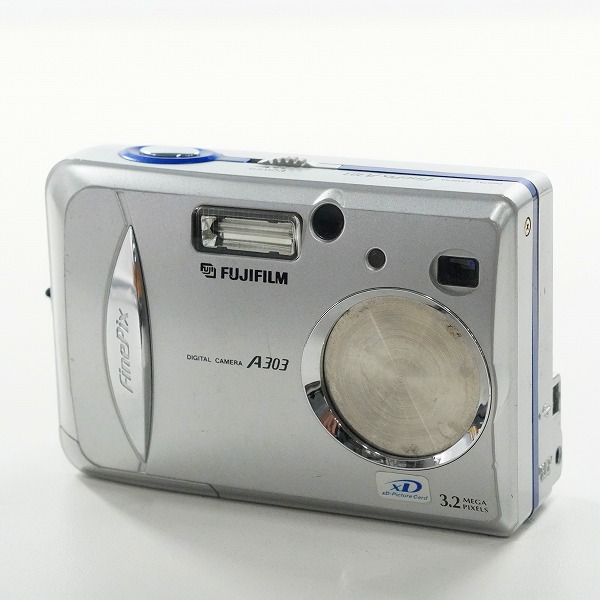 実際に弊社で買取させて頂いたFUJIFILM/富士フィルム FinePix A303 ファインピクス コンパクトデジタルカメラ 動作確認済み