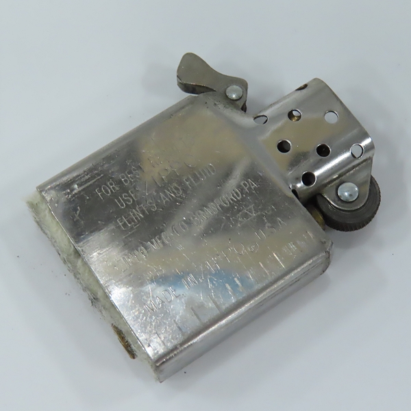 実際に弊社で買取させて頂いたZIPPO/ジッポー Harley-Davidson/ハーレーダビッドソン イーグル/ロゴ プレート デザイン 1998年製の画像 5枚目