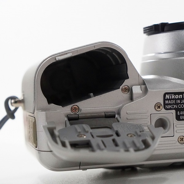 実際に弊社で買取させて頂いたNikon/ニコン COOLPIX 885 コンパクトデジタルカメラ 動作確認済みの画像 7枚目