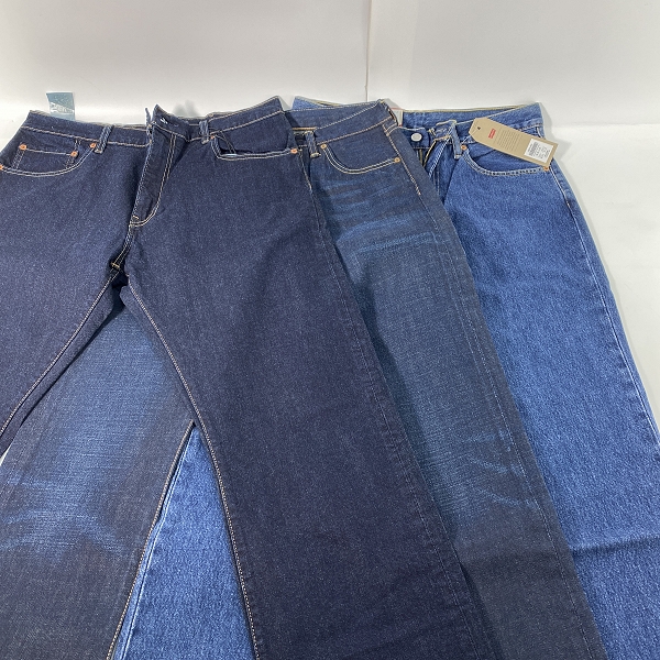 実際に弊社で買取させて頂いた【おまとめ/未使用】LEVIS/リーバイス 501/511/516/517 デニムパンツの画像 1枚目
