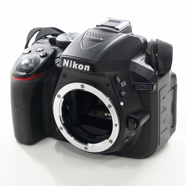 実際に弊社で買取させて頂いたNikon/ニコン D5300 デジタル一眼レフカメラ ボディ 簡易動作確認済み