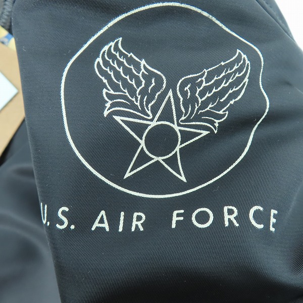 実際に弊社で買取させて頂いたBUZZ RICKSON'S/バズリクソンズ WILLIAM GIBSON COLLECTIONウィリアムギブソン Type BLACK MA-1 SLENDER/BR14965/02の画像 5枚目