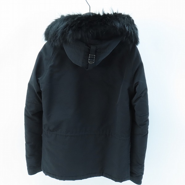 実際に弊社で買取させて頂いたATTACHMENT/アタッチメント ラクーンファー ジップアップジャケット 1の画像 1枚目