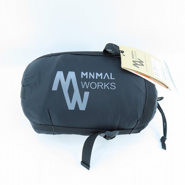 実際に弊社で買取させて頂いた【未使用】MINIMAL WORKS/ミニマルワークス CHAMELEON 350/シュラフ/寝袋 ブラック MGSL-CL351-GO0BKの画像 6枚目