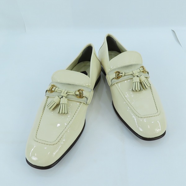 実際に弊社で買取させて頂いたTOM FORD/トムフォード パテント タッセルローファー クリーム系/8