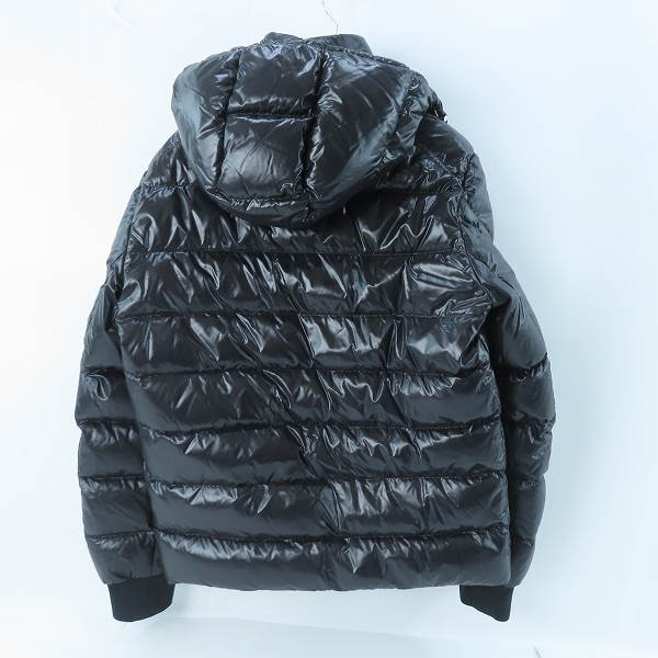 実際に弊社で買取させて頂いた【JPタグ】MONCLER/モンクレール Corydale/コリーデル ダウンジャケット ブラック H20911A00101 68950/3の画像 1枚目