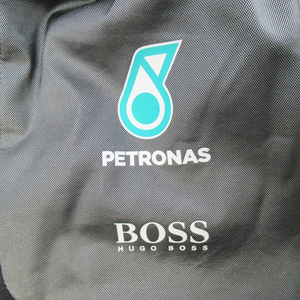 実際に弊社で買取させて頂いたHUGO BOSS×Mercedes-Benz/ヒューゴボス×メルセデスベンツ AMG PETRONAS 中綿 ジャケット XLの画像 6枚目