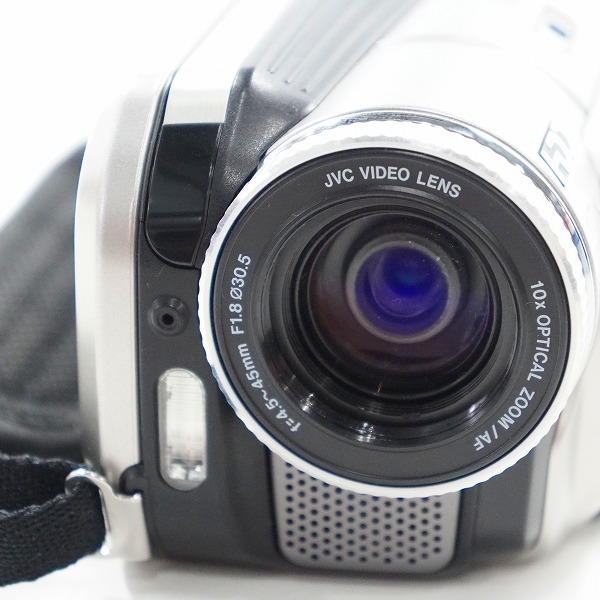 実際に弊社で買取させて頂いたVictor JVC/ビクターJVC GZ-MG70 ハードディスク ビデオカメラ 動作確認済みの画像 1枚目
