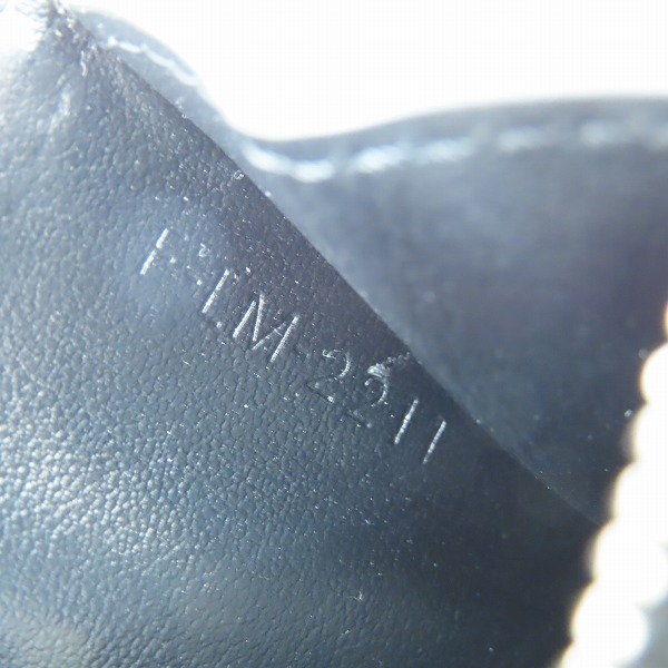 実際に弊社で買取させて頂いたCELINE/セリーヌ カーフスキン カードケース コインケース 10F99-3DMF-38SIの画像 5枚目