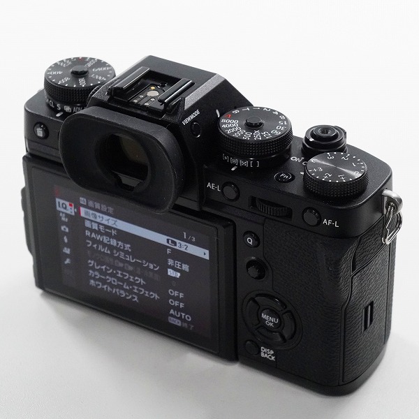 実際に弊社で買取させて頂いたFUJIFILM/富士フィルム X-T3 ミラーレス一眼 デジタルカメラ ボディ 動作確認済みの画像 2枚目