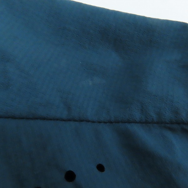 実際に弊社で買取させて頂いたNike x Undercover Gyakusou/ナイキ × アンダーカバー ギャクソウ  Laser Light Breathe Jacket ジャケット 811224-400/XLの画像 6枚目