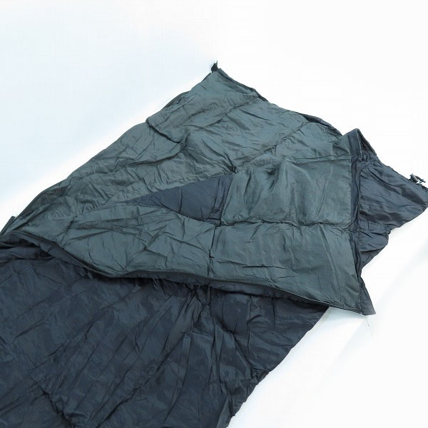 実際に弊社で買取させて頂いた【未使用】MINIMAL WORKS/ミニマルワークス CHAMELEON 350/シュラフ/寝袋 ブラック MGSL-CL351-GO0BKの画像 1枚目