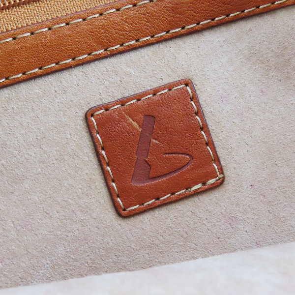 実際に弊社で買取させて頂いた土屋鞄製造所/ツチヤカバン Tone OILNUME/トーンオイルヌメ ジップトップショルダーバッグ/キャメルの画像 5枚目