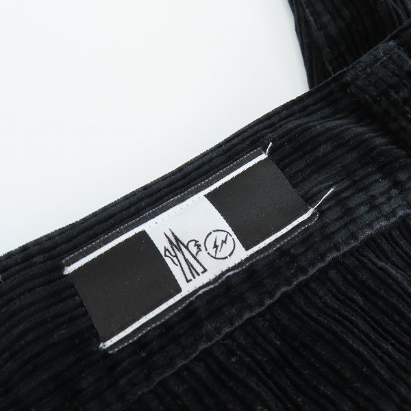 実際に弊社で買取させて頂いた【JPタグ】MONCLER GENIUS×fragment design/モンクレール×フラグメント PANTALONE SPORTIVO パンツ D209U1140700 549YE/46の画像 2枚目