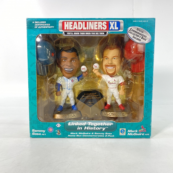 実際に弊社で買取させて頂いた【未開封】Equity Sports HEADLINERS XL SOSA/McGWIRE Linked Together in History フィギュア