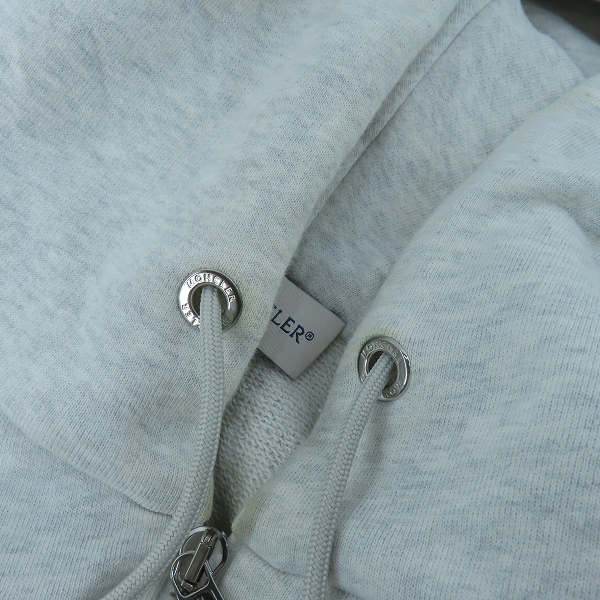 実際に弊社で買取させて頂いた【JPタグ】MONCLER/モンクレール 22SS MAGLIA CON CAPPUCCIO トリコロール ジップアップパーカー G10918G7C210 809LA/XLの画像 7枚目