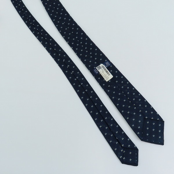 実際に弊社で買取させて頂いたHERMES/エルメス Hロゴ総柄 シルク ネクタイの画像 4枚目