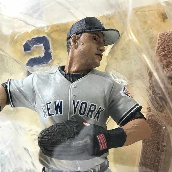 実際に弊社で買取させて頂いた【未開封】McFARLANE TOYS/マクファーレントイズ SPORTSPICKS ニューヨークヤンキース デレクジーター 2点セットの画像 4枚目