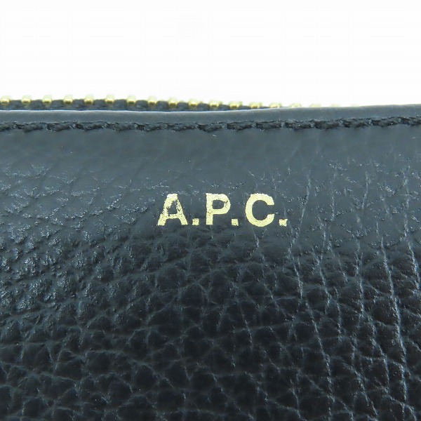 実際に弊社で買取させて頂いたA.P.C./アーペーセー EMMANUEL ZIP WALLET コンパクトウォレット 二つ折り財布 PXBJQ H63087の画像 5枚目