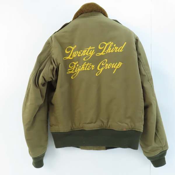 実際に弊社で買取させて頂いたBUZZ RICKSON'S/バズリクソンズ TYPE B-10 フライトジャケット ROUGH WEAR実名復刻 フライングタイガー BR11133 38の画像 1枚目