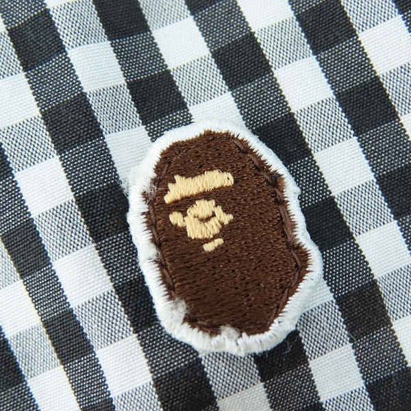 実際に弊社で買取させて頂いたA BATHING APE/アベイシングエイプ ギンガムチェック ジップアップ パーカー ジャケット ホワイト×ブラック/XLの画像 4枚目