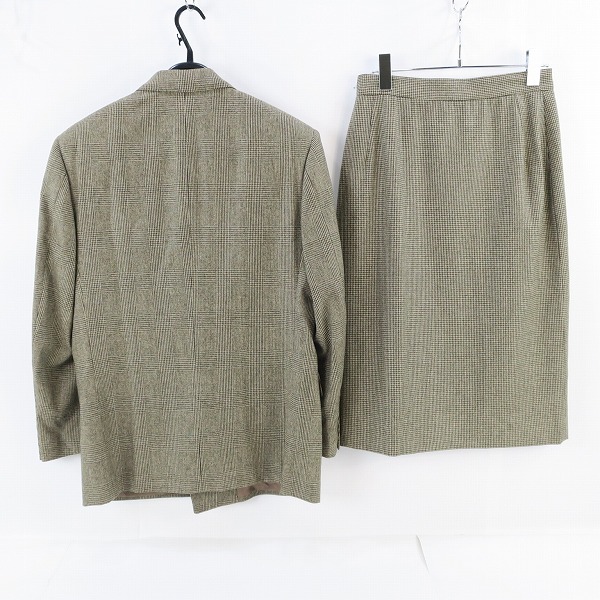実際に弊社で買取させて頂いたBurberrys/バーバリーズ 千鳥格子 ダブル ジャケット スカート セットアップ 40/42の画像 1枚目