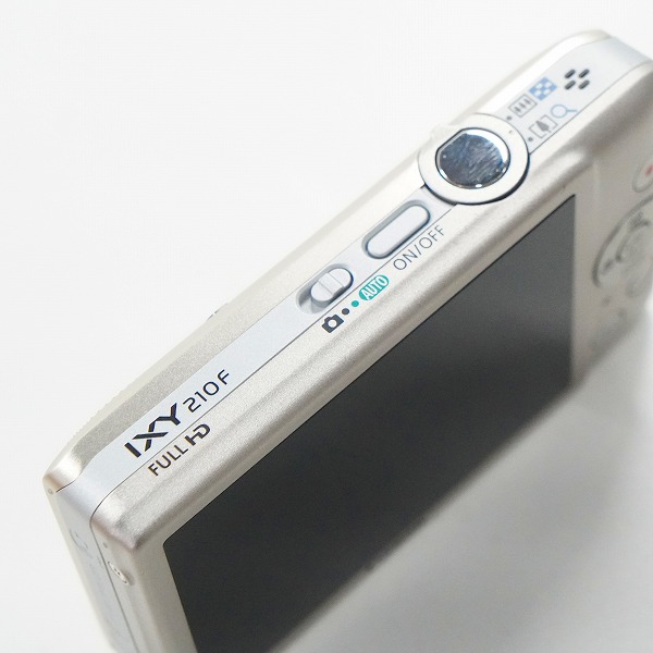 実際に弊社で買取させて頂いたCanon/キャノン PC1588 IXY 210F コンパクトデジタルカメラ 動作確認済みの画像 4枚目