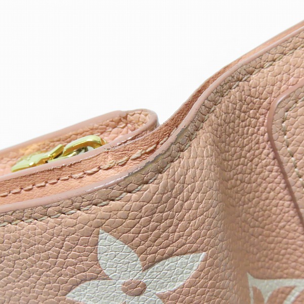 実際に弊社で買取させて頂いたLOUIS VUITTON/ルイヴィトン  ポルトフォイユ・クレア 二つ折り財布 M81649の画像 6枚目