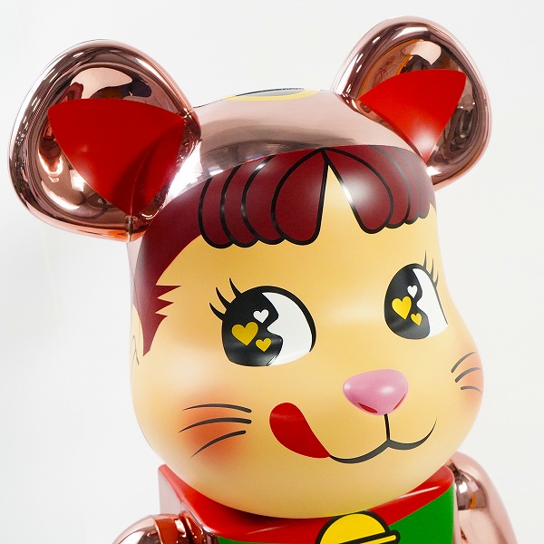実際に弊社で買取させて頂いた★(3)未使用 MEDICOM TOY/メディコムトイ BE@RBRICK/ベアブリック 不二家 招き猫 ペコちゃん 金運ダブル小判 桃金メッキ 1000%の画像 4枚目