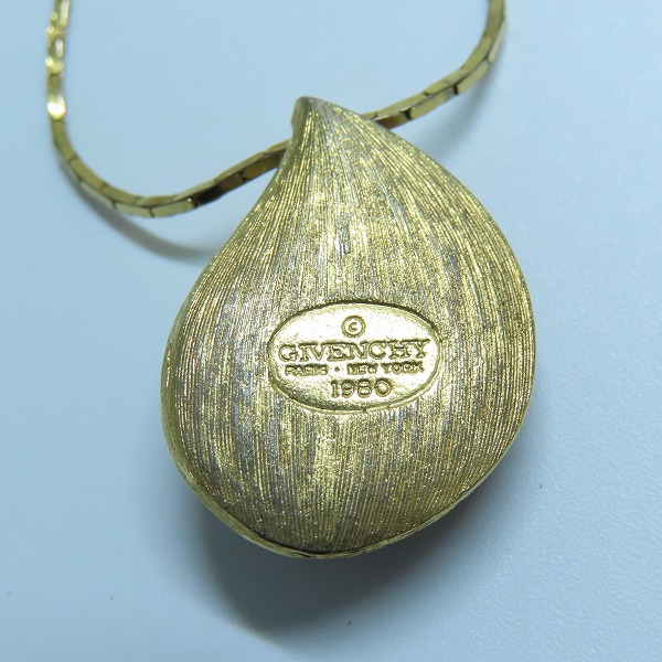 実際に弊社で買取させて頂いたGIVENCHY/ジバンシー リーフデザイン ラインストーン ネックレスの画像 2枚目