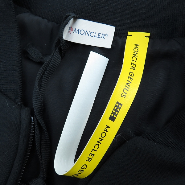実際に弊社で買取させて頂いた【JPタグ】MONCLER GENIUS 7 FRAGMENT Hiroshi Fujiwara/モンクレール MAGLIA CON ZIP ボンバー ジャケット G209U8G00004/Lの画像 2枚目