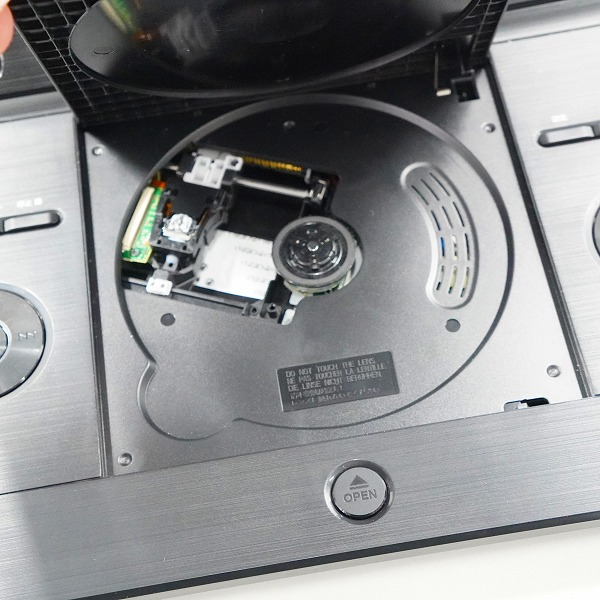 実際に弊社で買取させて頂いたGREEN HOUSE/グリーンハウス 11N2PBD GH-ECPBD11B -BK 2024年製 ポータブルブルーレイプレーヤー 動作確認済みの画像 3枚目