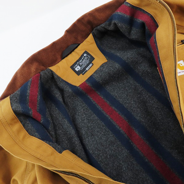 実際に弊社で買取させて頂いたCarhartt/カーハート デトロイト ジャケット リラックスフィット ブランケットライナー 103828/Sの画像 5枚目